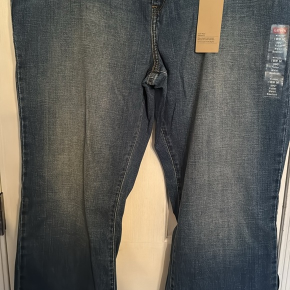 Levi’s fuller waist bootcut 18W NWT - Picture 6 of 10